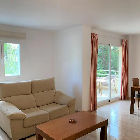 Edificio C'an Patilla * Кала Ратьяда