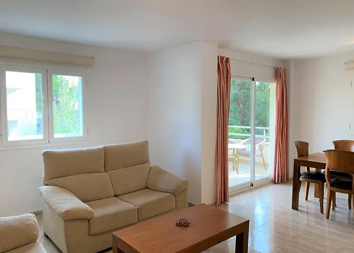 Edificio C'an Patilla * Cala Ratjada (Mallorca)